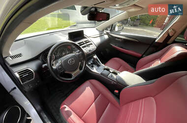 Внедорожник / Кроссовер Lexus NX 2020 в 
