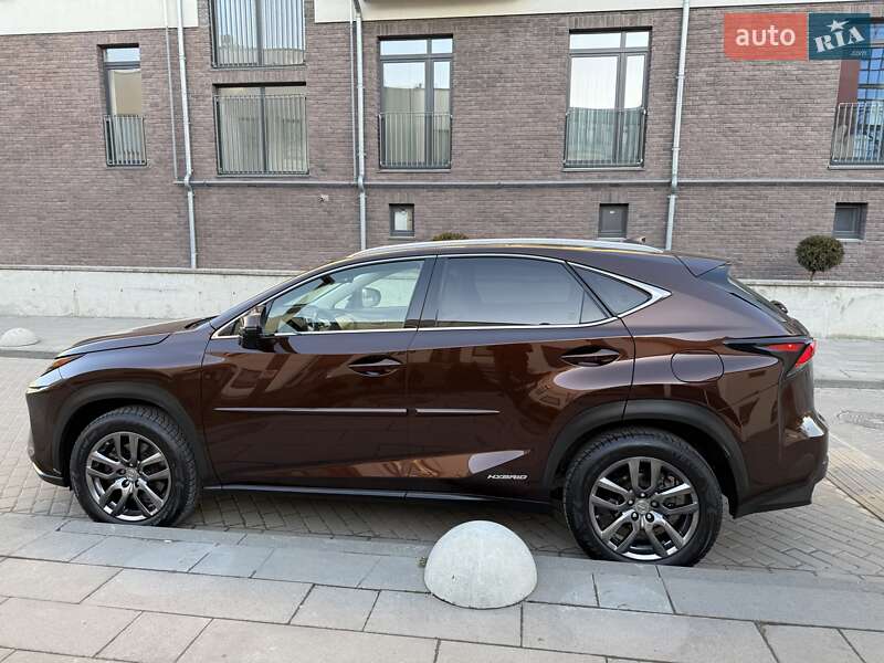Внедорожник / Кроссовер Lexus NX 2016 в Львове