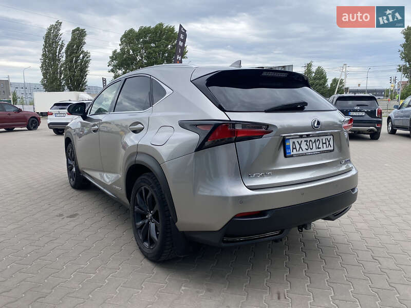 Внедорожник / Кроссовер Lexus NX 2015 в Киеве