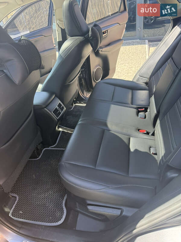 Внедорожник / Кроссовер Lexus NX 2017 в Миргороде фото 10 Внедорожник / Кроссовер Lexus NX 2017 в Миргороде