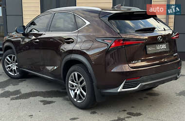 Внедорожник / Кроссовер Lexus NX 2019 в 