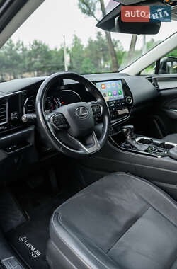 Внедорожник / Кроссовер Lexus NX 2022 в 