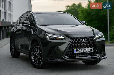 Внедорожник / Кроссовер Lexus NX 2022 в 