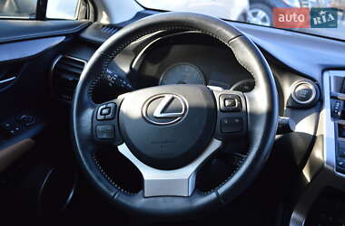 Позашляховик / Кросовер Lexus NX 2015 в 