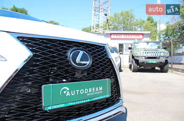Позашляховик / Кросовер Lexus NX 2015 в 