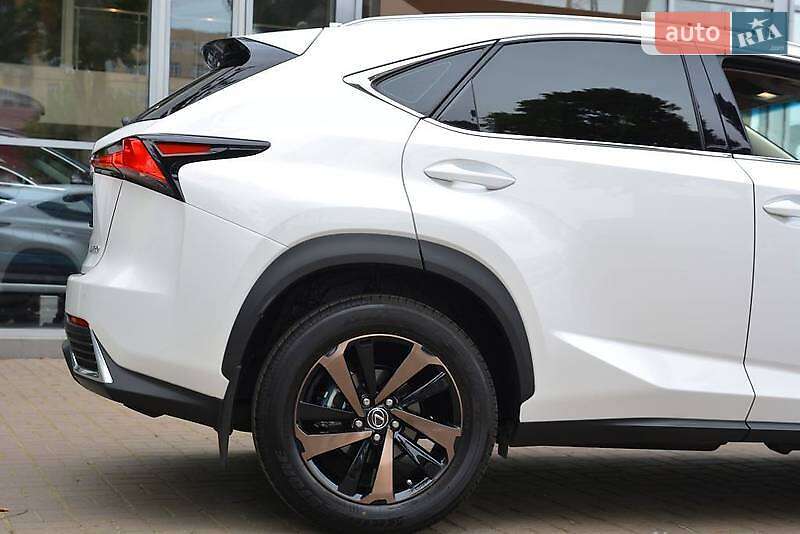 Внедорожник / Кроссовер Lexus NX 2019 в Днепре