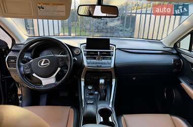 Внедорожник / Кроссовер Lexus NX 2017 в 