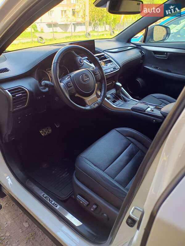 Позашляховик / Кросовер Lexus NX 2020 в Львові фото 6 Позашляховик / Кросовер Lexus NX 2020 в Львові
