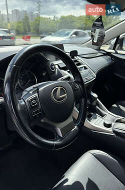 Внедорожник / Кроссовер Lexus NX 2017 в 