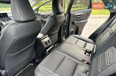 Внедорожник / Кроссовер Lexus NX 2019 в 