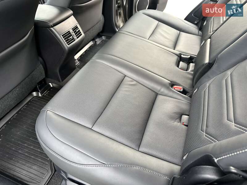 Позашляховик / Кросовер Lexus NX 2019 в Києві