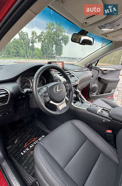 Внедорожник / Кроссовер Lexus NX 2019 в 