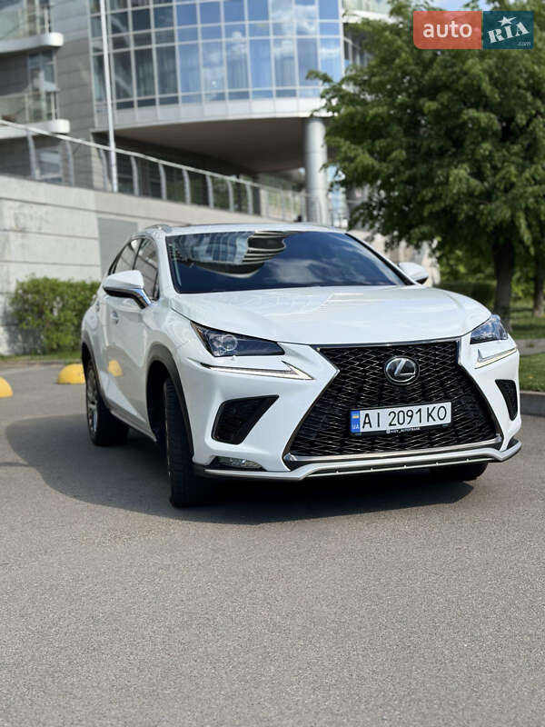 Внедорожник / Кроссовер Lexus NX 2018 в Киеве