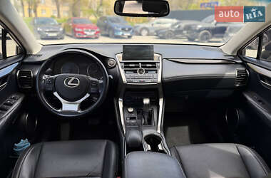 Внедорожник / Кроссовер Lexus NX 2015 в 