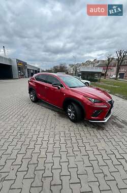 Внедорожник / Кроссовер Lexus NX 2017 в 