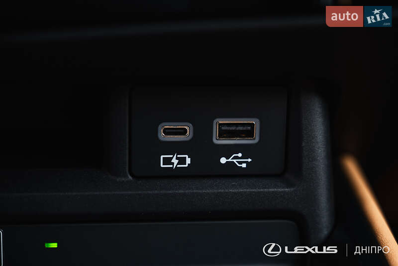 Внедорожник / Кроссовер Lexus NX 2023 в Днепре