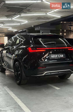 Внедорожник / Кроссовер Lexus NX 2022 в 