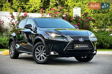Позашляховик / Кросовер Lexus NX 2019 в 