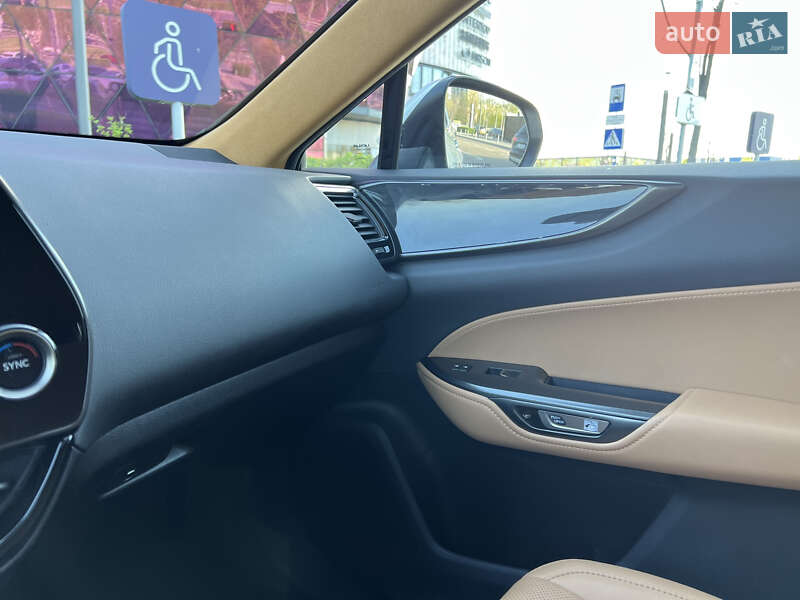 Внедорожник / Кроссовер Lexus NX 2022 в Киеве