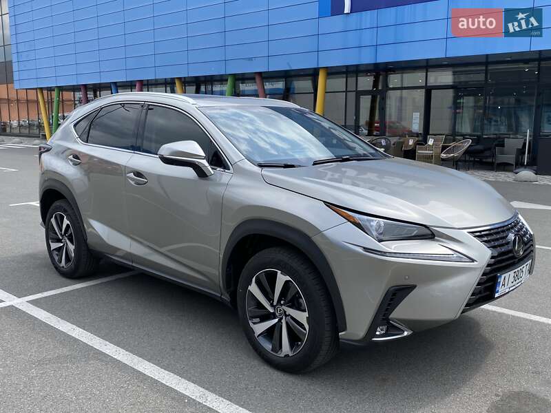 Внедорожник / Кроссовер Lexus NX 2021 в 