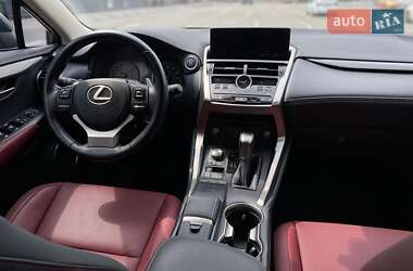 Внедорожник / Кроссовер Lexus NX 2021 в 