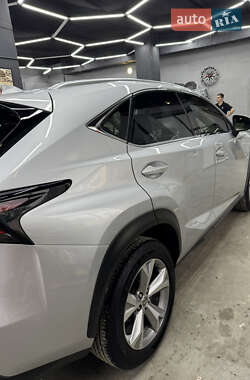 Внедорожник / Кроссовер Lexus NX 2017 в 