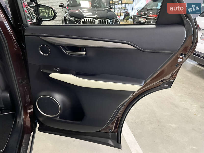 Внедорожник / Кроссовер Lexus NX 2019 в Львове