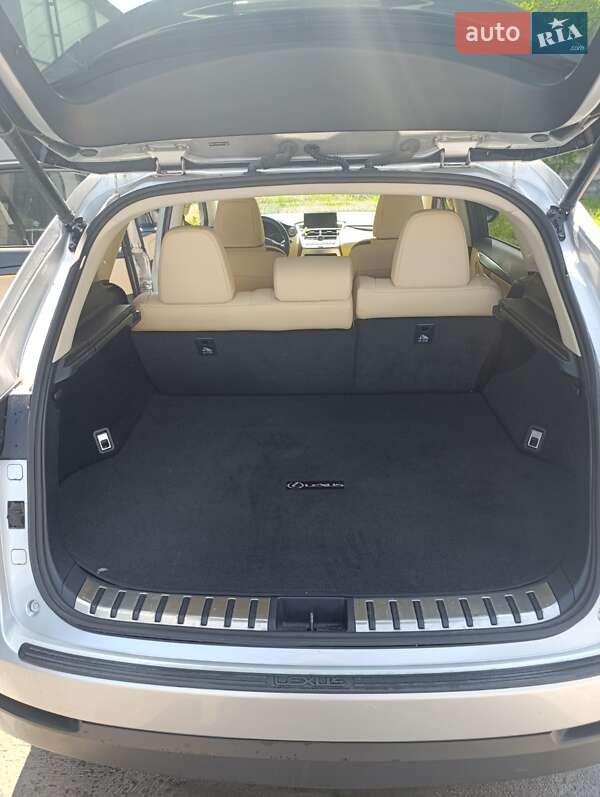 Внедорожник / Кроссовер Lexus NX 2015 в Киеве фото 15 Внедорожник / Кроссовер Lexus NX 2015 в Киеве