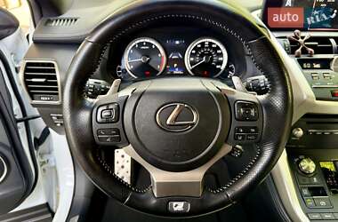 Внедорожник / Кроссовер Lexus NX 2021 в 