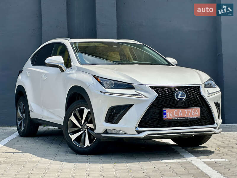 Lexus NX 2020