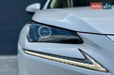 Внедорожник / Кроссовер Lexus NX 2020 в 