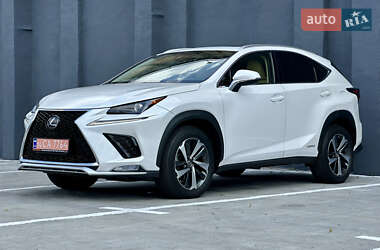 Внедорожник / Кроссовер Lexus NX 2020 в 