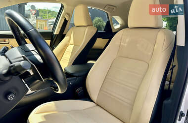 Внедорожник / Кроссовер Lexus NX 2020 в 