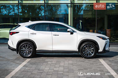 Внедорожник / Кроссовер Lexus NX 2023 в 