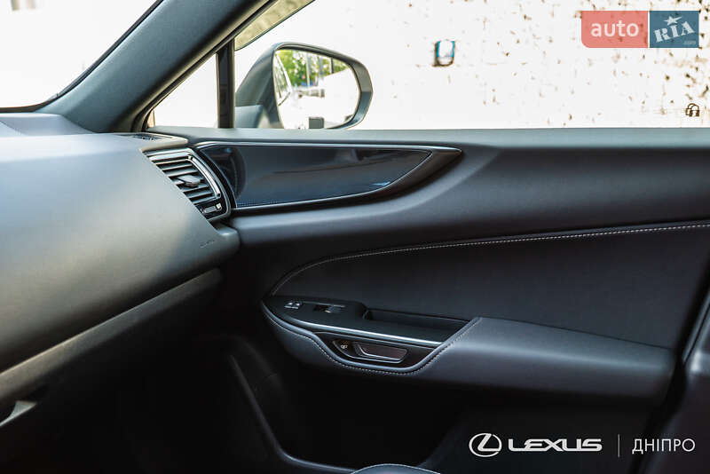 Позашляховик / Кросовер Lexus NX 2023 в Дніпрі