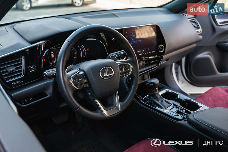 Позашляховик / Кросовер Lexus NX 2023 в Дніпрі
