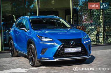 Внедорожник / Кроссовер Lexus NX 2021 в 