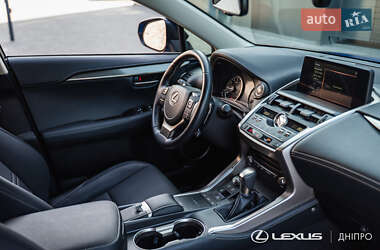 Внедорожник / Кроссовер Lexus NX 2021 в 