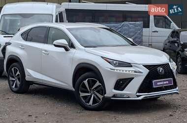 Внедорожник / Кроссовер Lexus NX 2020 в 