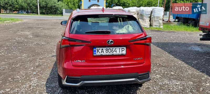 Внедорожник / Кроссовер Lexus NX 2020 в Новояворовске