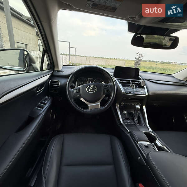 Внедорожник / Кроссовер Lexus NX 2018 в Одессе