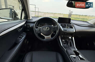Внедорожник / Кроссовер Lexus NX 2018 в 