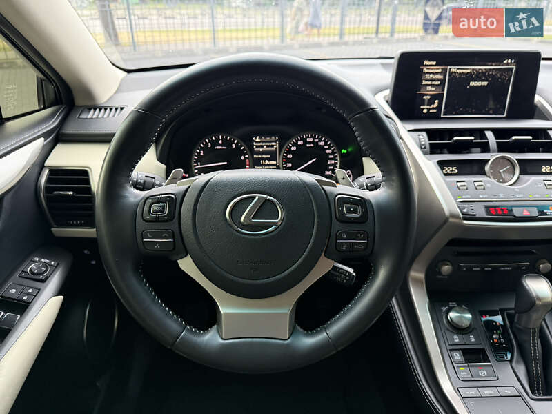 Позашляховик / Кросовер Lexus NX 2021 в Харкові