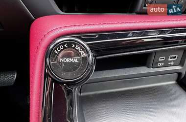 Внедорожник / Кроссовер Lexus NX 2022 в 