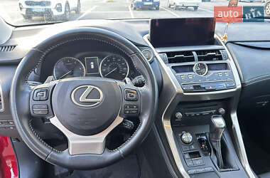 Внедорожник / Кроссовер Lexus NX 2018 в 
