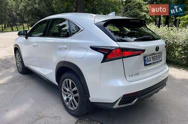 Внедорожник / Кроссовер Lexus NX 2019 в 
