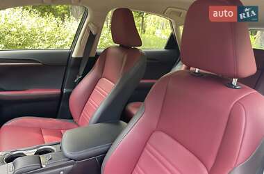 Внедорожник / Кроссовер Lexus NX 2019 в 