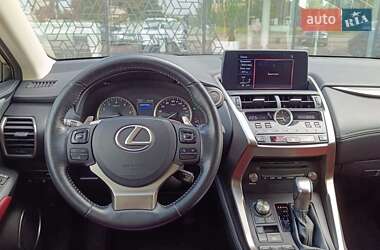 Внедорожник / Кроссовер Lexus NX 2019 в 