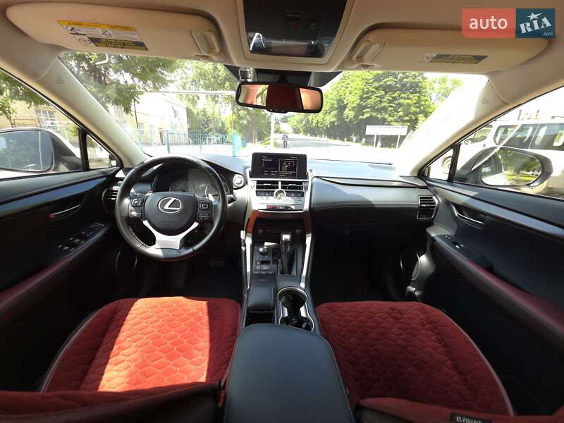 Внедорожник / Кроссовер Lexus NX 2019 в Подольске