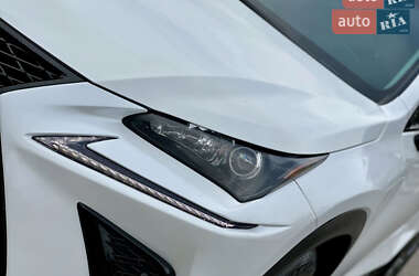 Внедорожник / Кроссовер Lexus NX 2015 в 